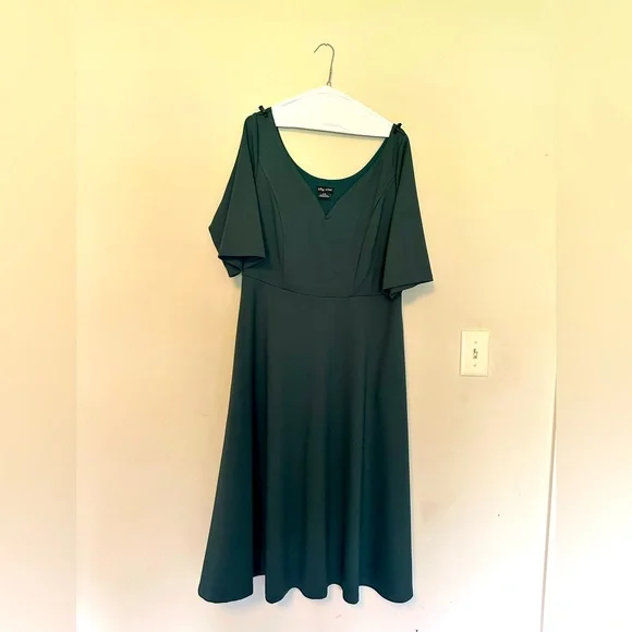 City Chic | Dresses | Olive Green City Chic Dress | Poshmark